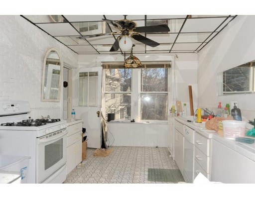 25 Fairfield St unit 4, Cambridge, MA 02140 - photo 1