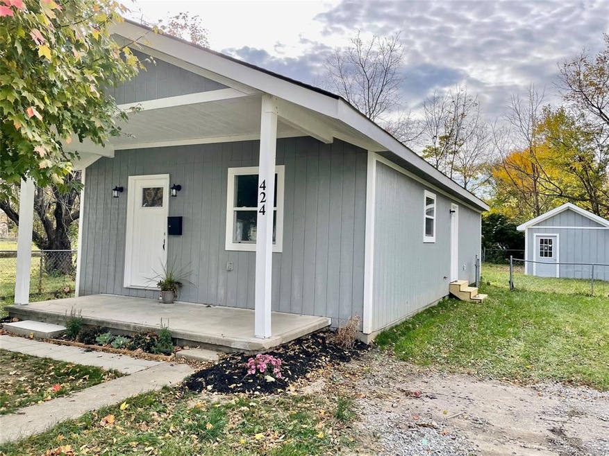 424 Taft St, Tipton, IN 46072 - photo 1