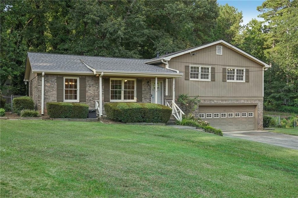 Cozy split level 4 SIDED BRICK home on a quiet CUL