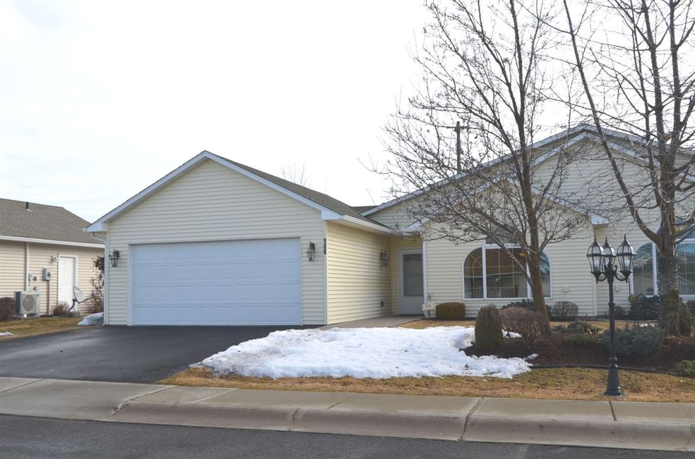 908 Golden Ct, Medical Lake, WA 99022 - photo 1