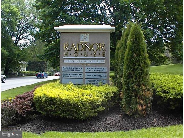 Radnor House unit 706, Bryn Mawr, PA 19010 - photo 1