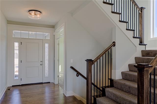 17904 Manor St, Stilwell, KS 66085 - photo 1