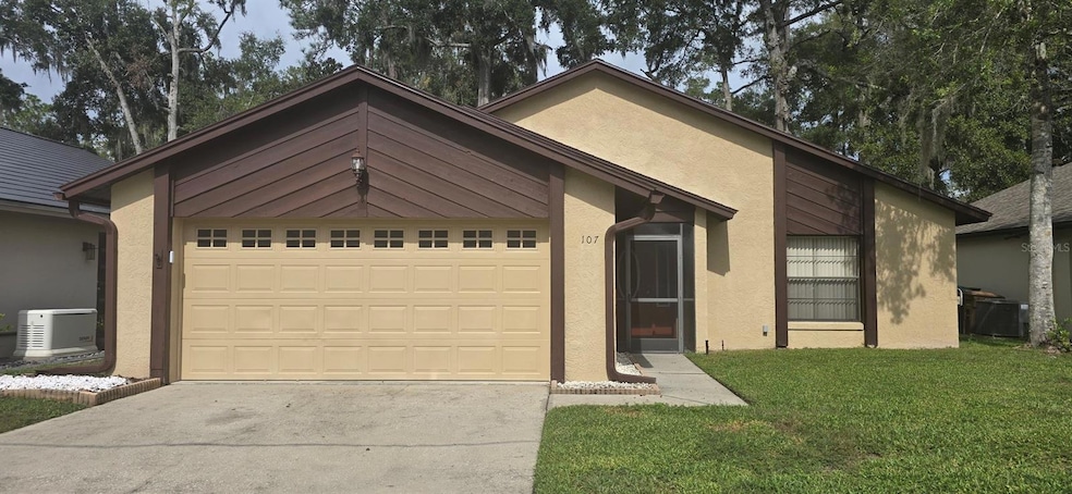 1020 NE 30th Ave unit 107, Ocala, FL 34470 - photo 1