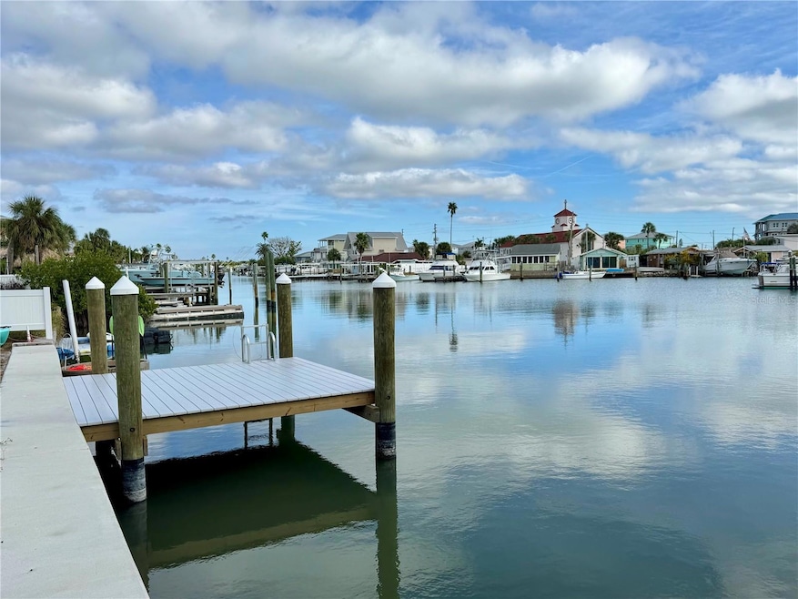 117 140th Ave E unit A, Madeira Beach, FL 33708 - photo 1