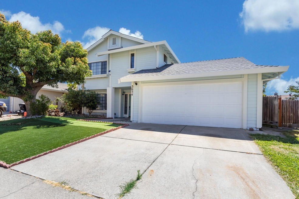 Sold $500,000 • Co-Listing Agent