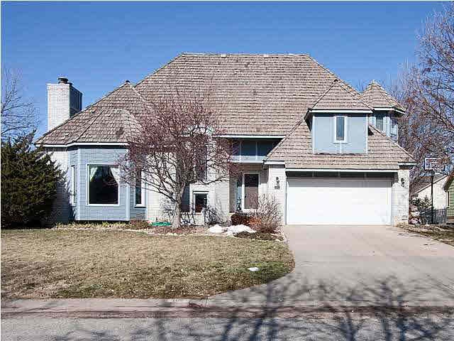Charming home in Rainbow Lakes