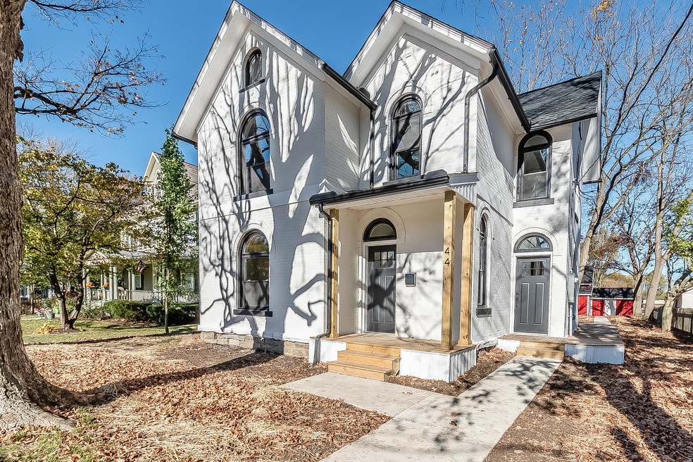 44 N Main St