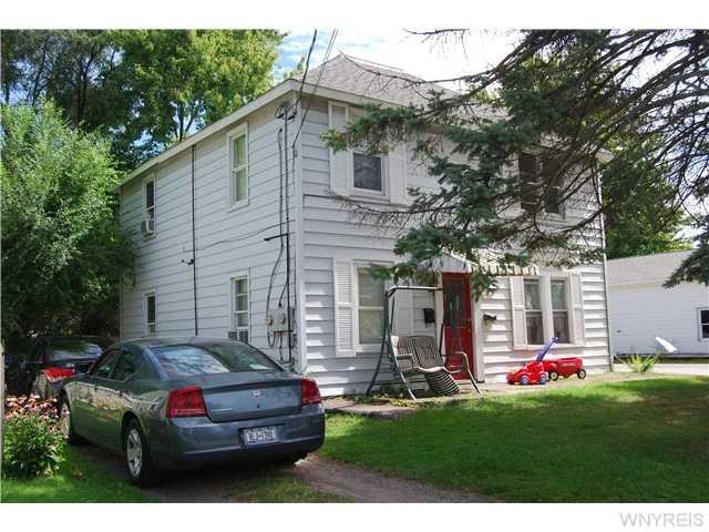 Exterior Front. Maintenance Free siding and a Newe