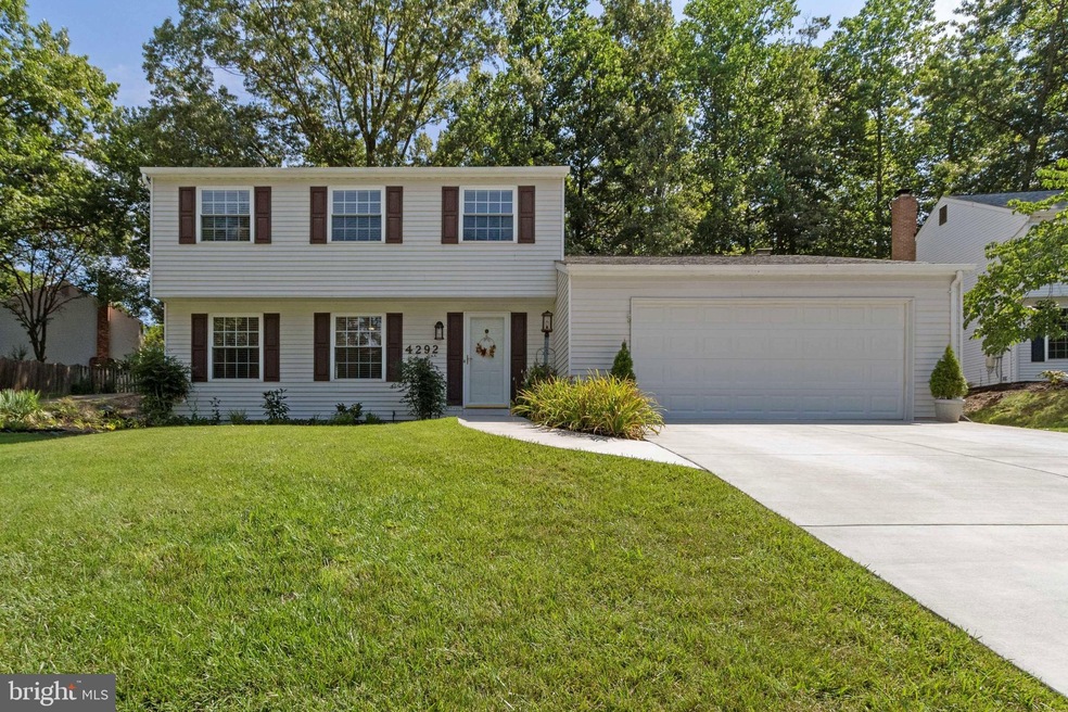4292 Candlestick Ct, Dumfries, VA 22025 - photo 1