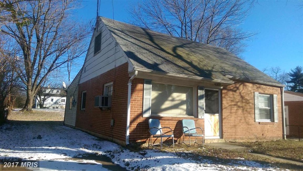 191 Martin Dr, Manassas Park, VA 20111 - photo 1