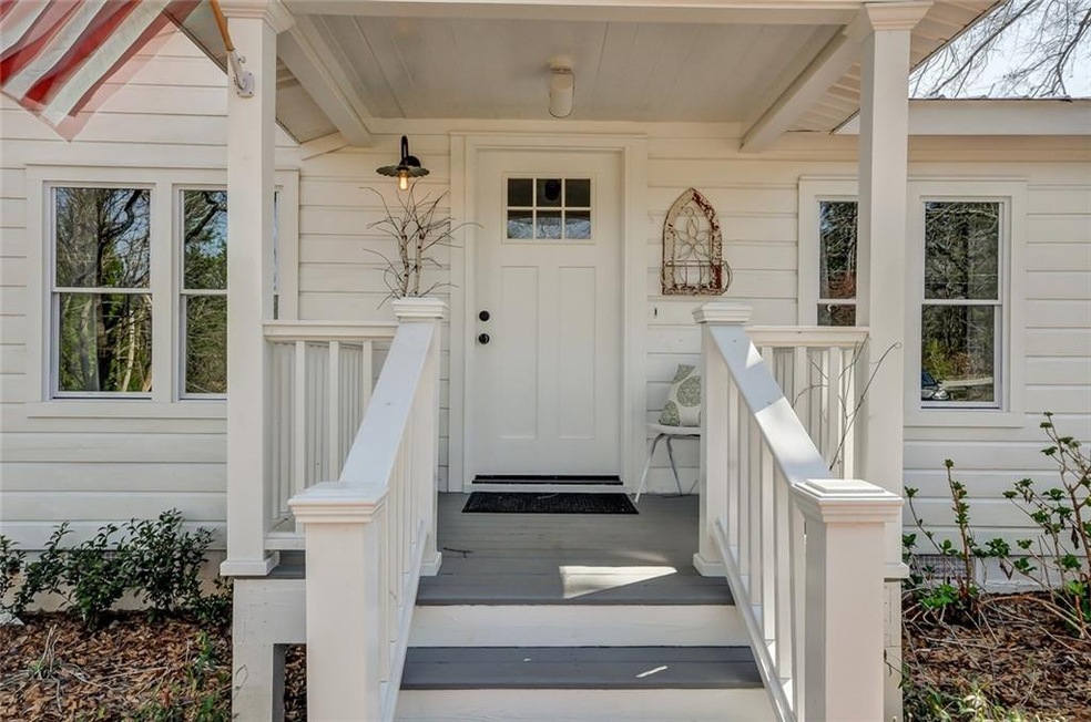 1022 Arnold Mill Rd, Woodstock, GA 30188 - photo 1