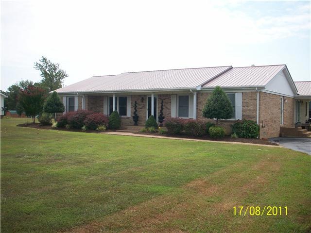 104 MEADOW VIEW LANE