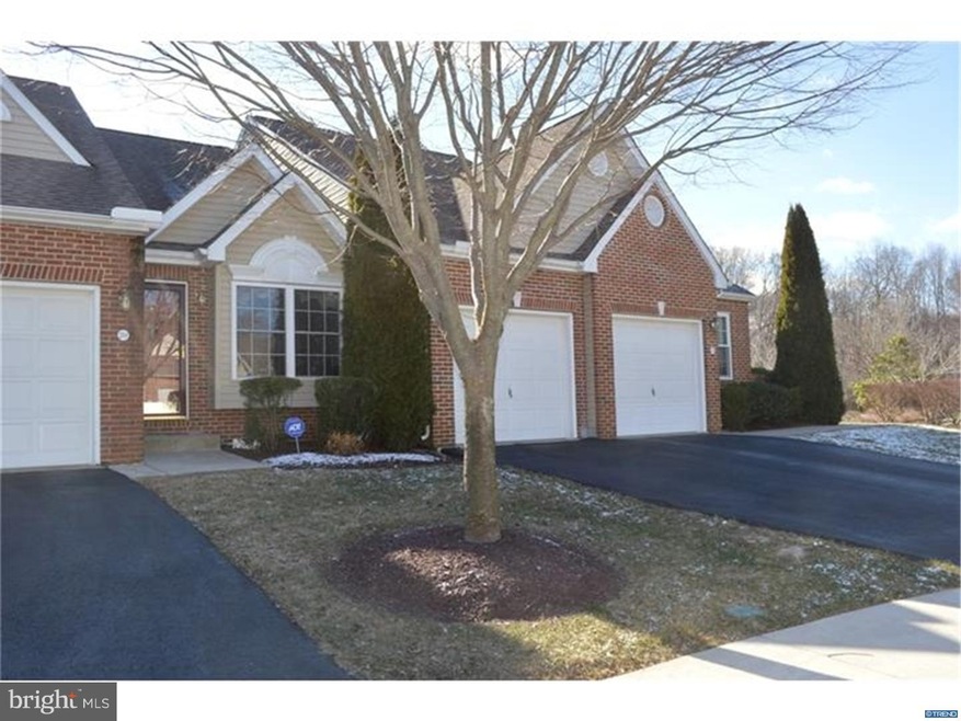 268 W Red Lion Dr, Bear, DE 19701 - photo 1