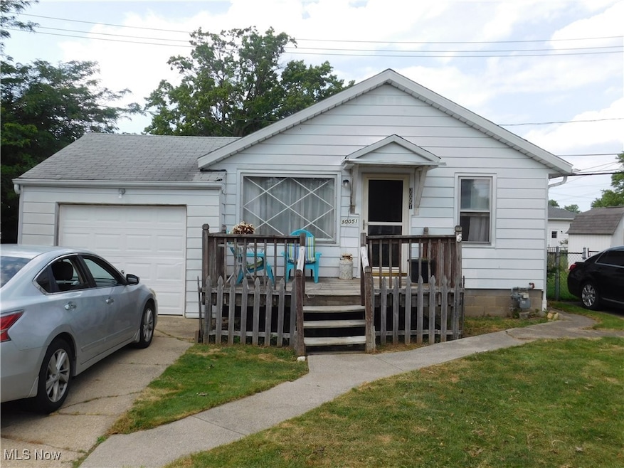 Under Contract $100,000 • Co-Listing Agent