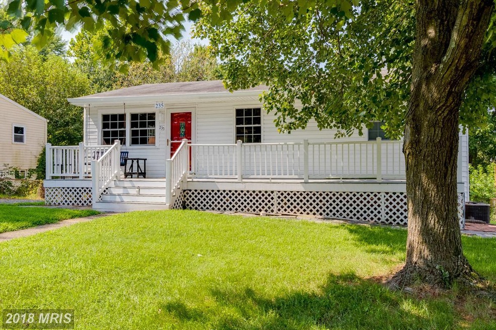 235 Cabbel Dr, Manassas Park, VA 20111 - photo 1