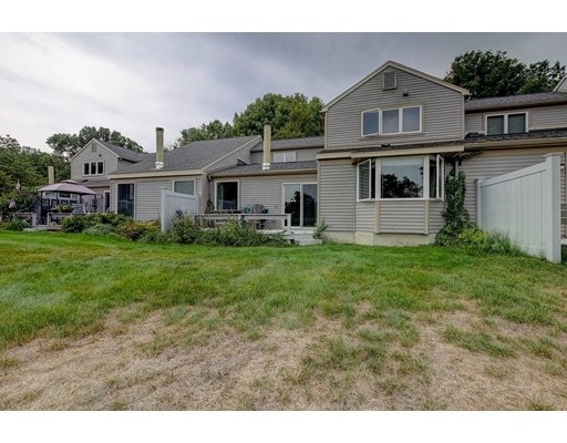 70 Walden Pond Dr unit 70, Nashua, NH 03064 - photo 1