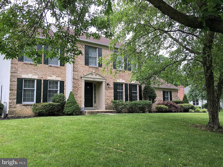 7801 Brookstone Ct, Ellicott City, MD 21043 - photo 1