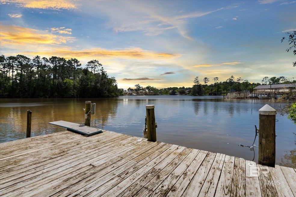 Dock