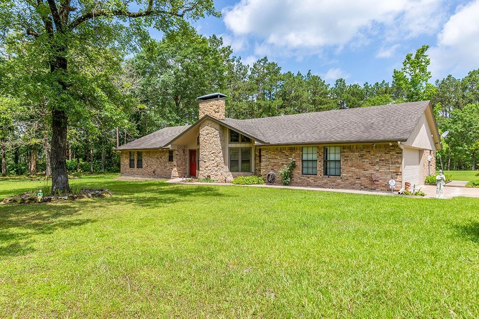 469 Sanches Rd, Lufkin, TX 75904 - photo 1