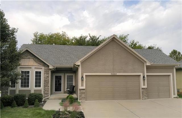 5004 Theden St, Shawnee, KS 66218 - photo 1