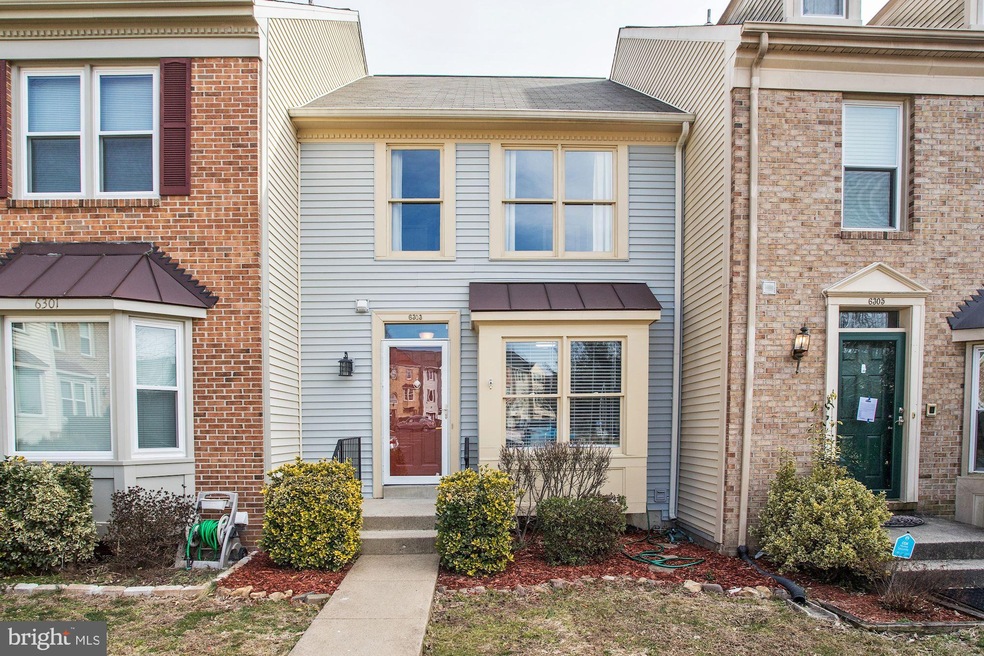 6303 Mary Todd Ct, Centreville, VA 20121 - photo 1