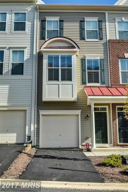 217 Shamrock Dr, Stafford, VA 22556 - photo 1