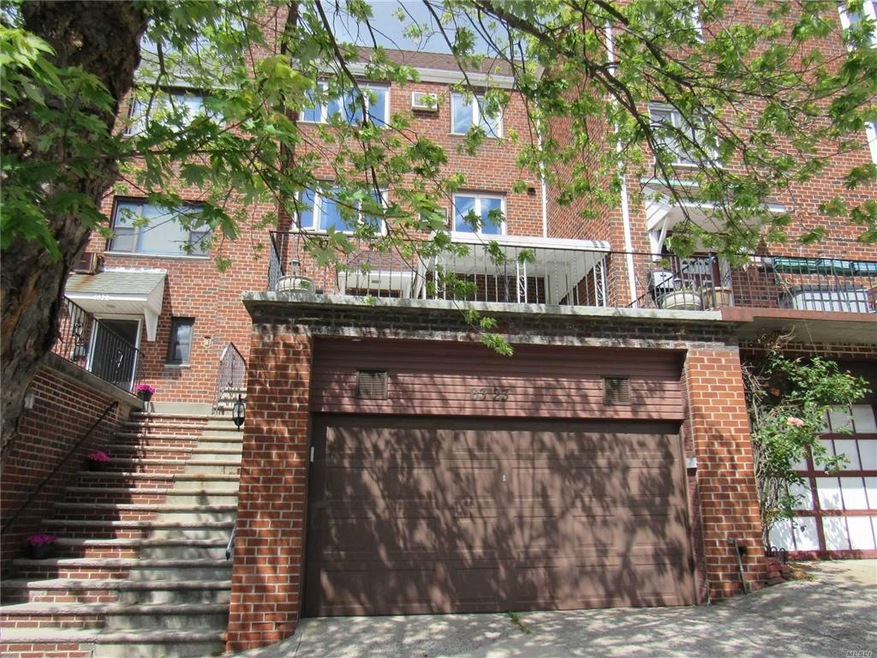 63-23 53rd Dr, Maspeth, NY 11378 - photo 1