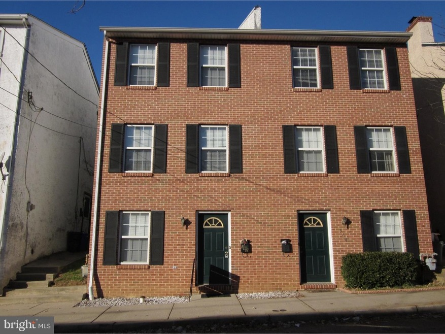 362 E Hector St, Conshohocken, PA 19428 - photo 1