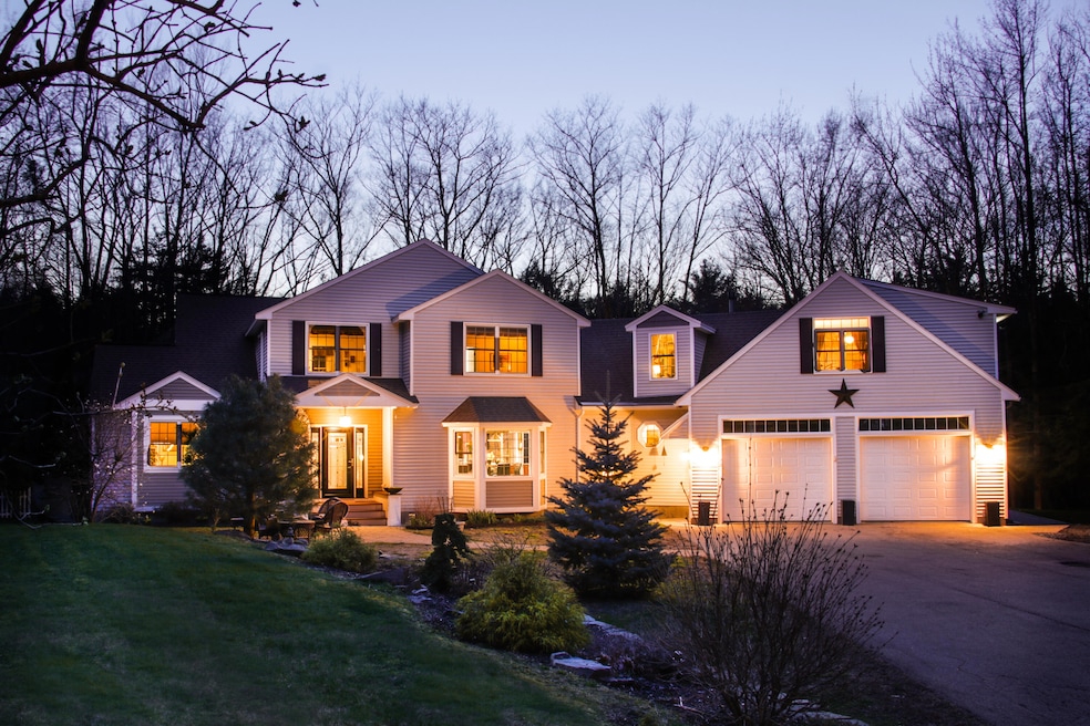 22 Adams Ln, Ogunquit, ME 03907 - photo 1