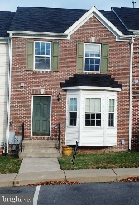 23 Litchfield Ln E, Martinsburg, WV 25405 - photo 1