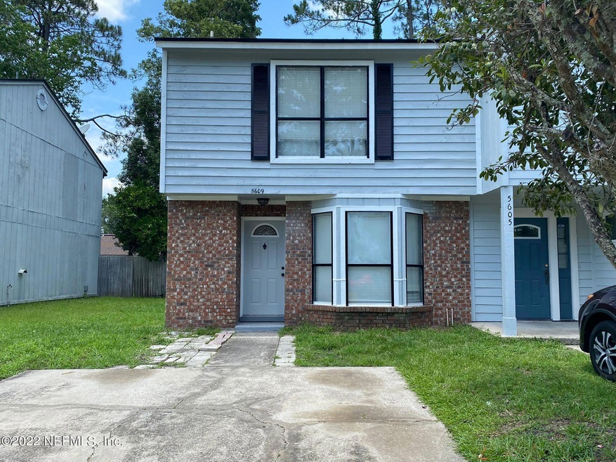 5609 Bennington Dr, Jacksonville, FL 32244 - photo 1