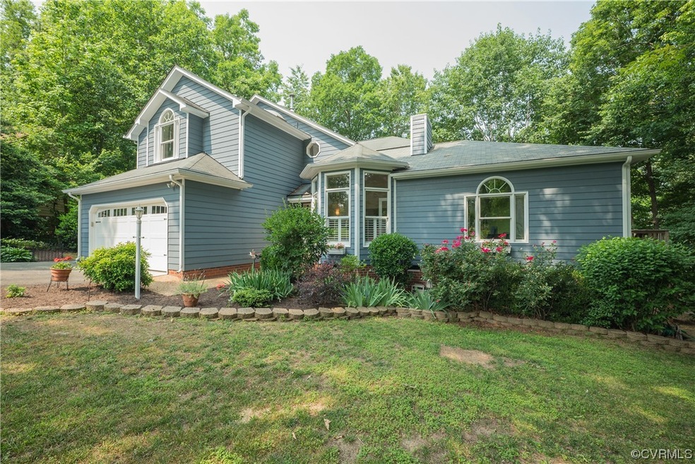 Welcome to 1400 Havens Oak Circle...