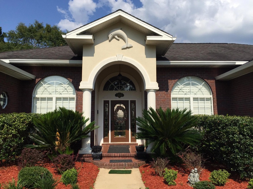 1404 Red Oak Dr, Crestview, FL 32539 - photo 1