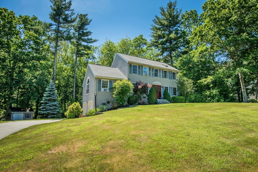 64 June St, Northbridge, MA 01534 - photo 1