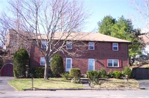 58 Charles Rd unit 58, Winchester, MA 01890 - photo 1