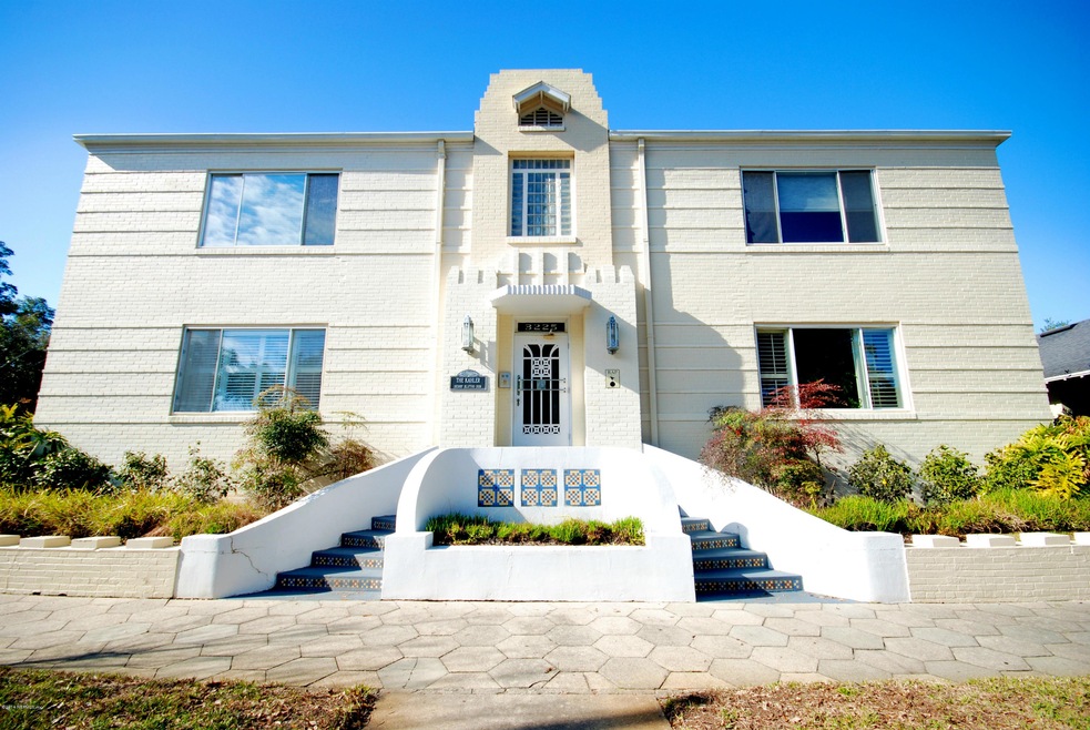 3225 St Johns Ave unit E, Jacksonville, FL 32205 - photo 1