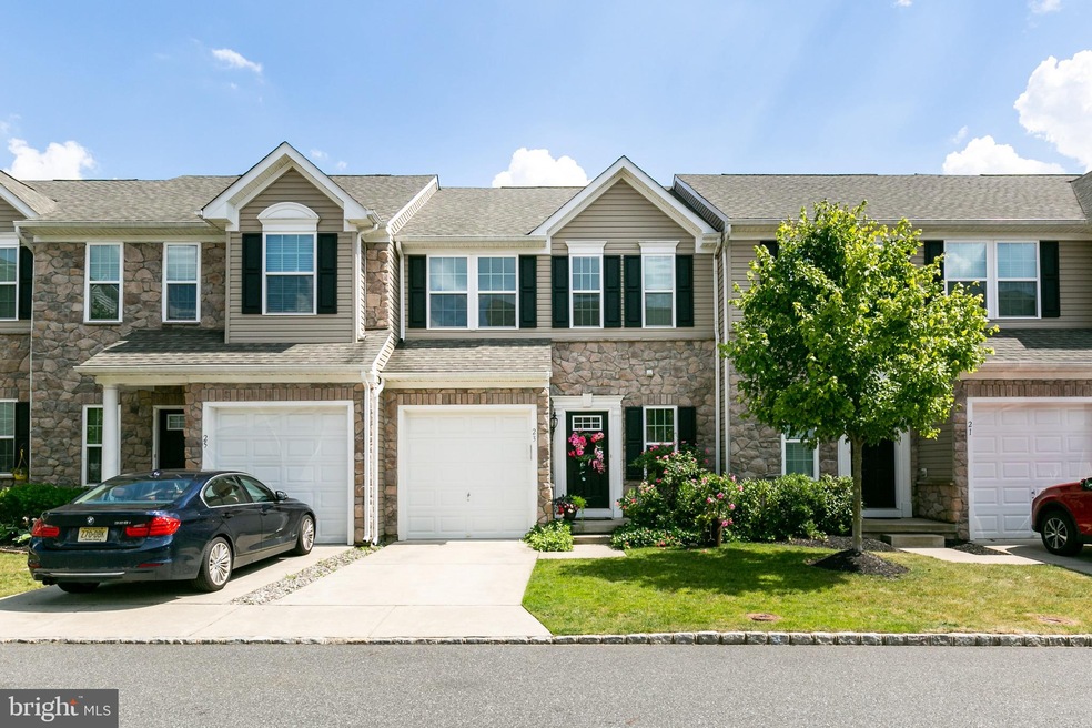 23 Franklin Cir, Somerdale, NJ 08083 - photo 1