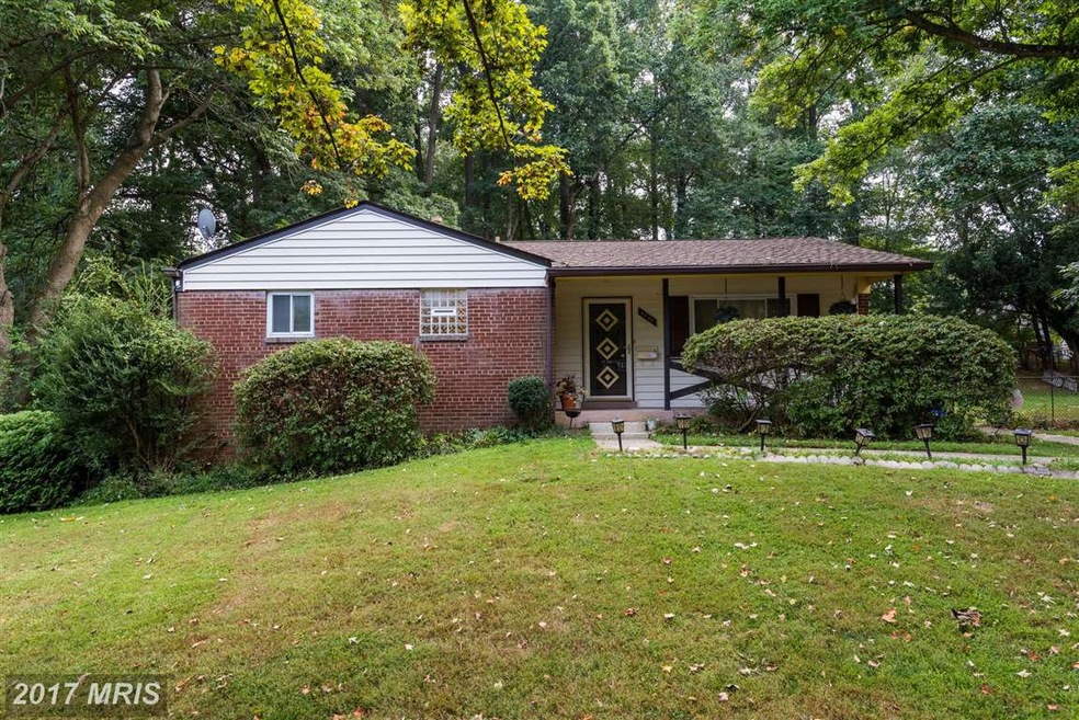 4208 Southend Rd, Rockville, MD 20853 - photo 1