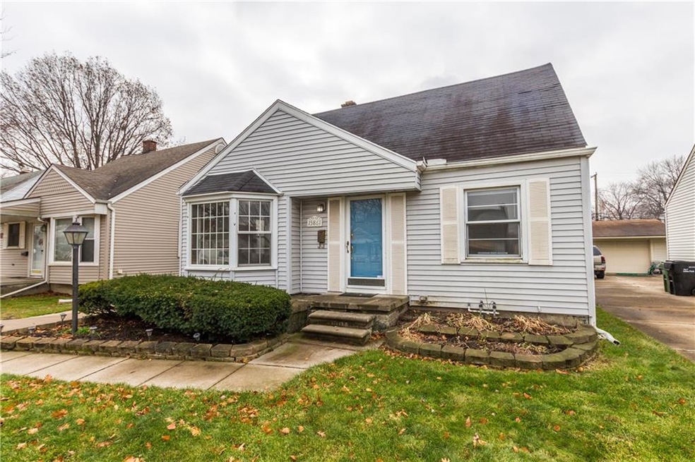 15861 Horger Ave-24.jpg