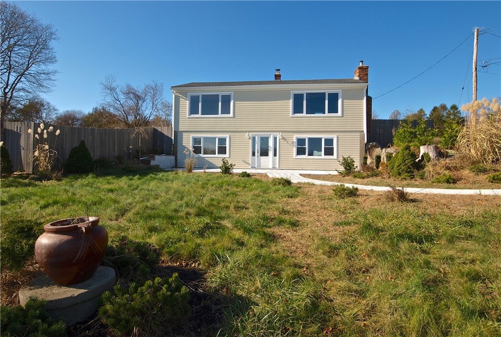 11 Severance Ln, Jamestown, RI 02835 - photo 1