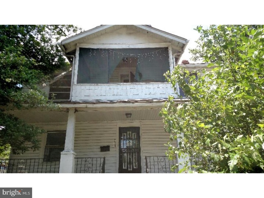 211 Evergreen Ave, Oaklyn, NJ 08107 - photo 1