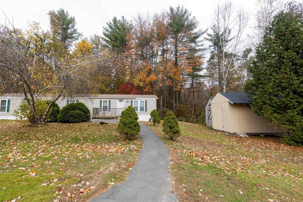 34 Cleo Cir, Rochester, NH 03868 - photo 1