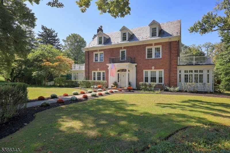 15 Georgian Rd, Morristown, NJ 07960 - photo 1