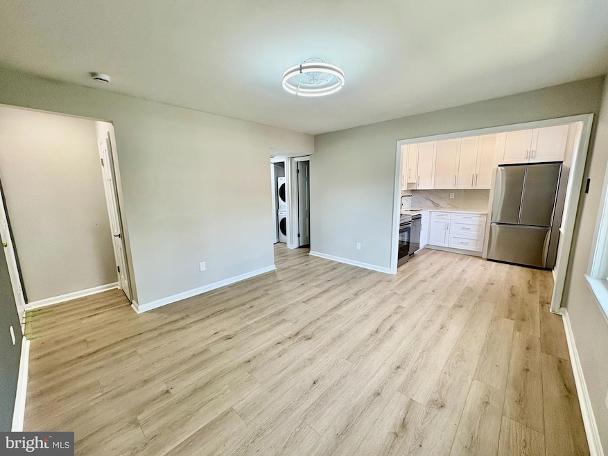 2008 38th St SE unit 302, Washington, DC 20020 - photo 1