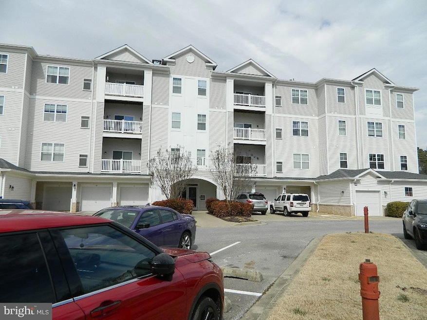 23540 F D R Blvd unit 405, California, MD 20619 - photo 1