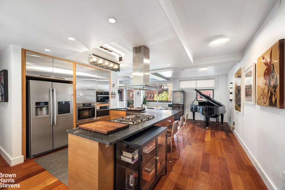 123 Baxter St unit 4A, New York, NY 10013 - photo 1