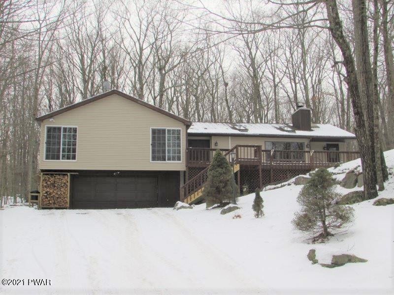 105 Cedar Ct, Blooming Grove Township, PA 18428 - photo 1