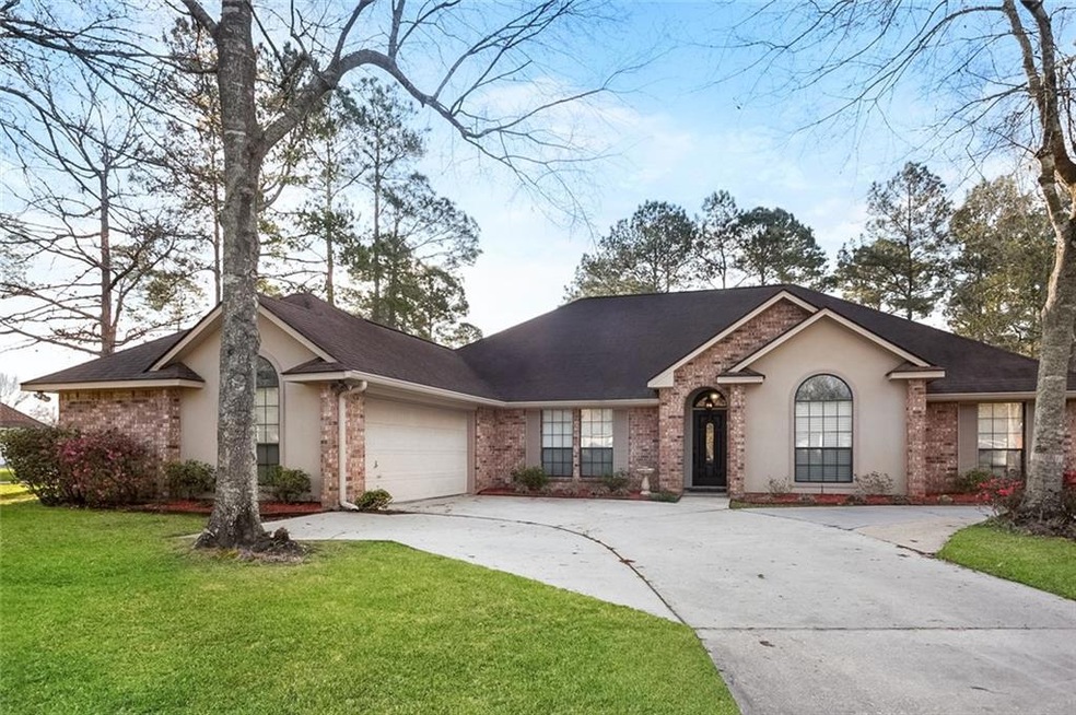 139 Aberdeen Dr, Slidell, LA 70461 - photo 1