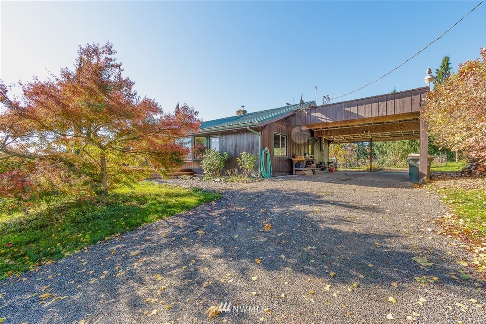 1058 Burnt Ridge Rd, Onalaska, WA 98570 - photo 1