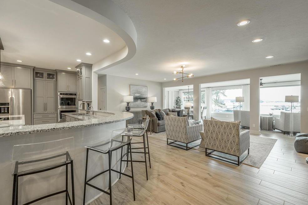 4274 Lakeshore Ln. HD-1